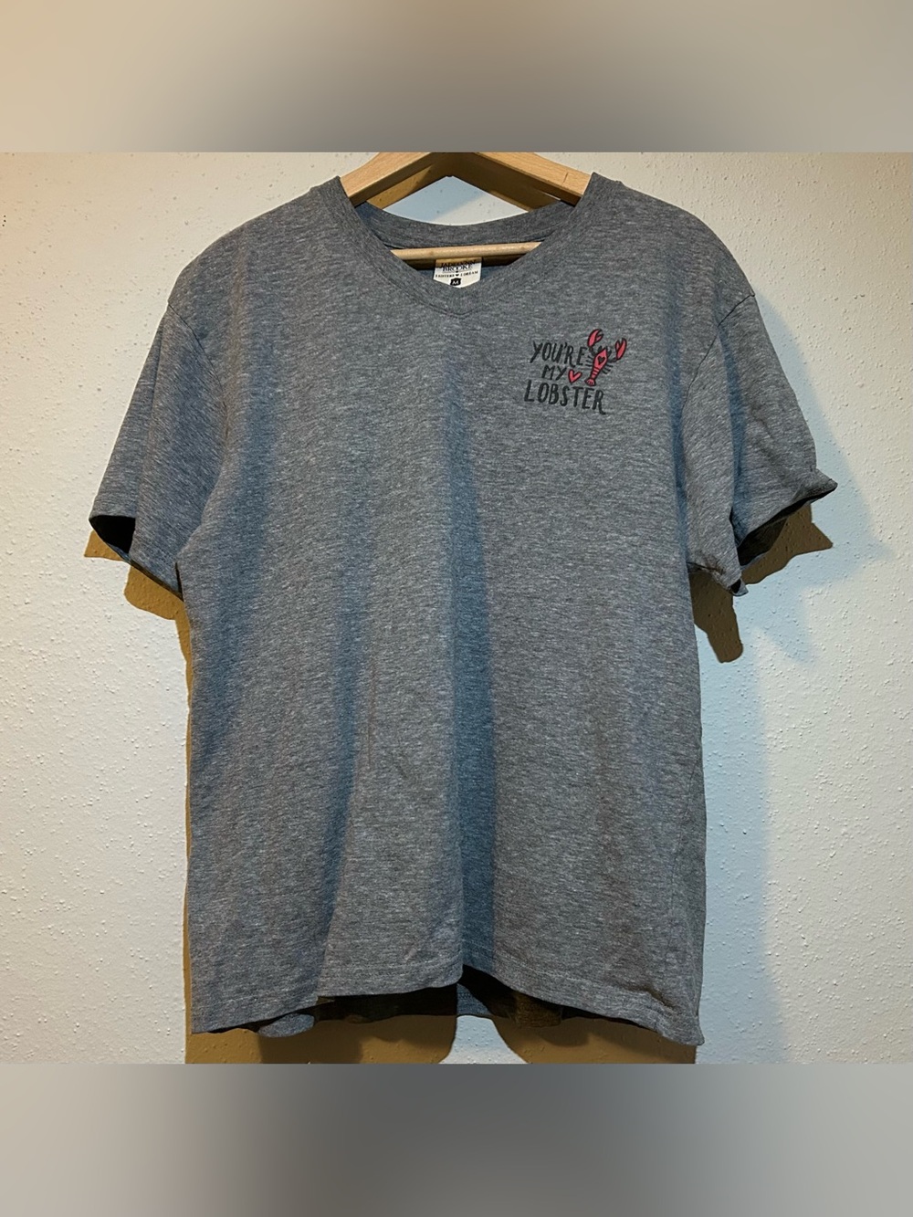 Jadelynn Brooke Friends TV Show V-Neck Graphic Tee Gray Medium